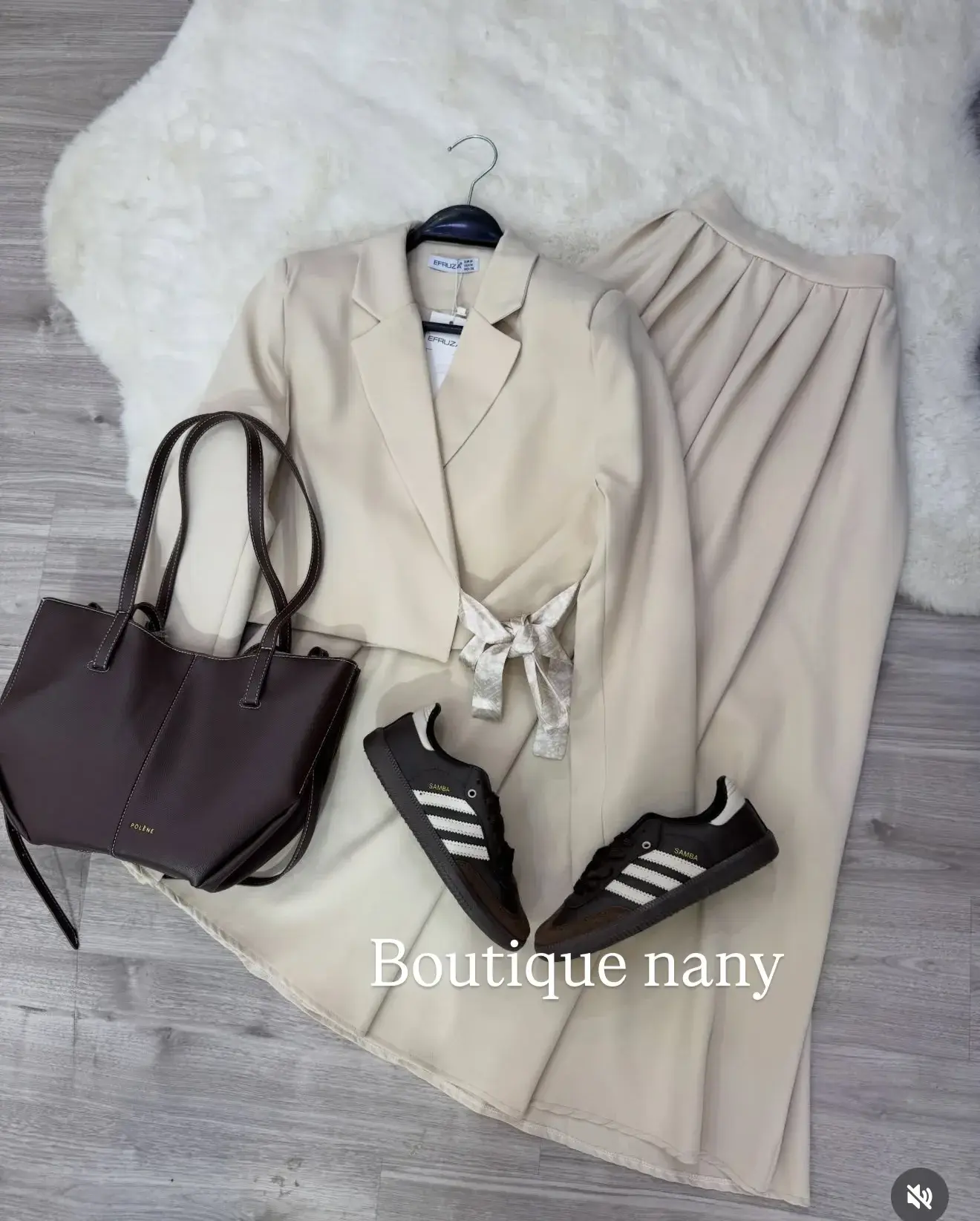 ensemble jupe 🤍🖤✨ - صورة 4