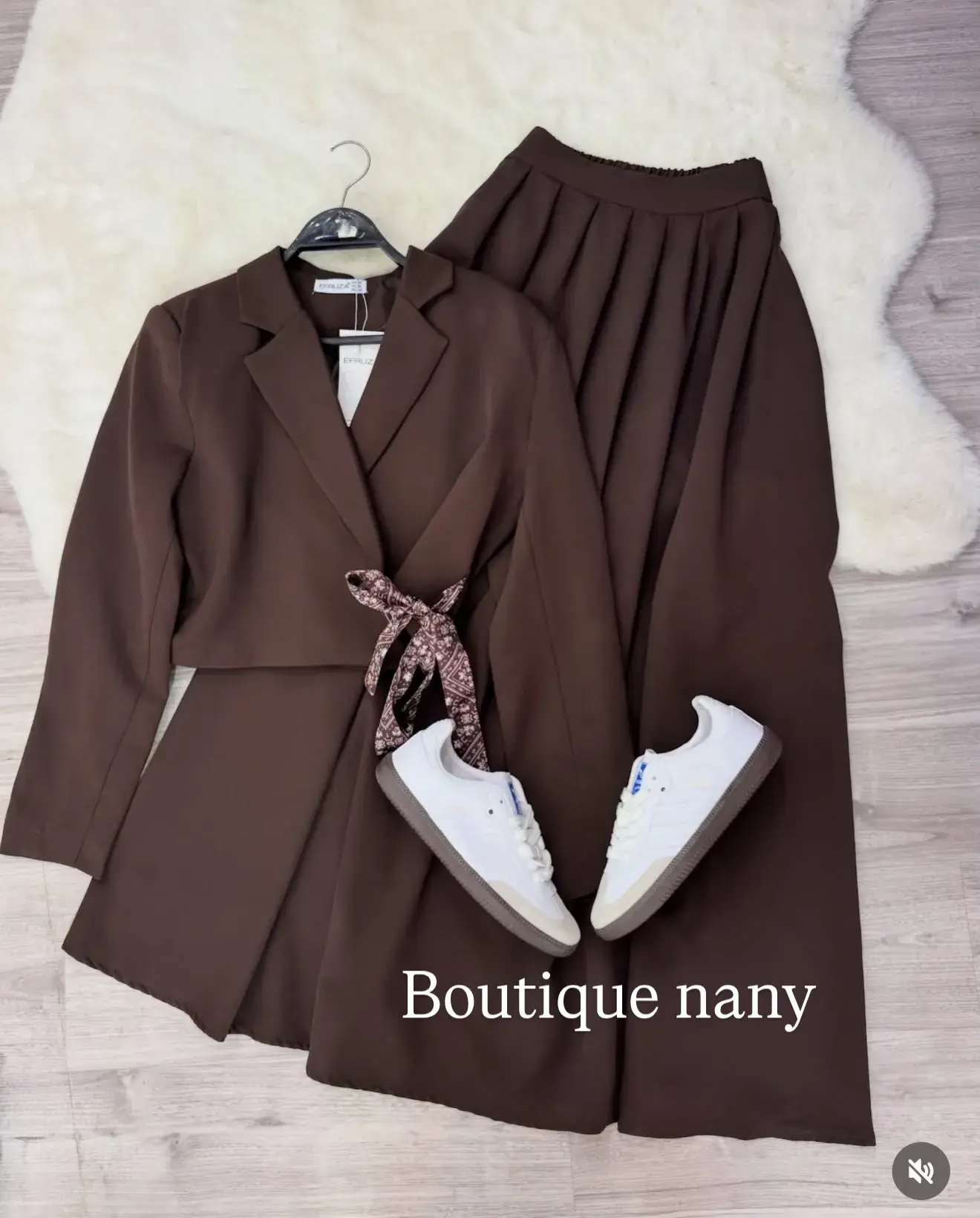 ensemble jupe 🤍🖤✨ - صورة 3