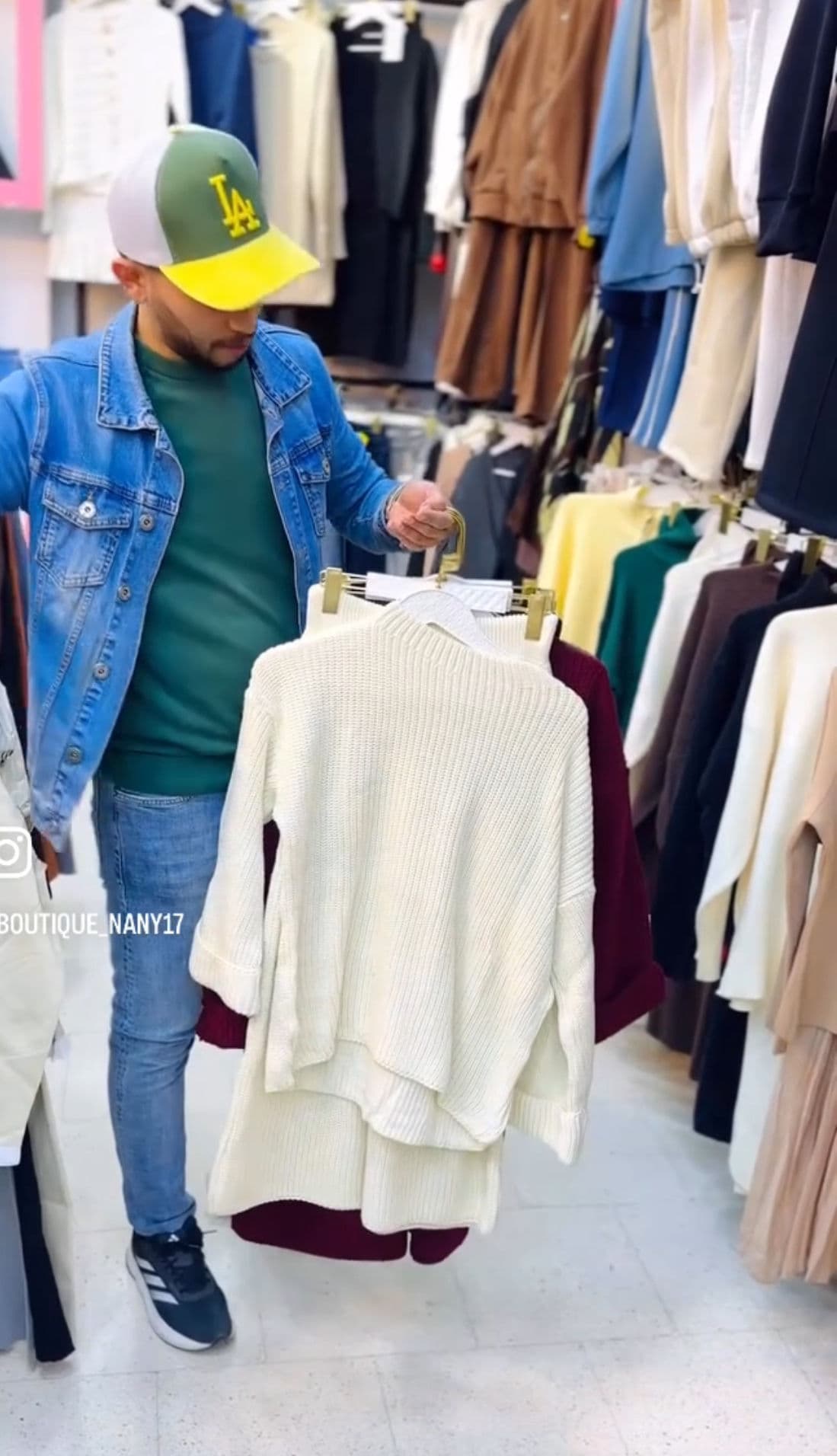 ensemble jupe 💚🤎🖤❤️🩶🤍 - صورة 3