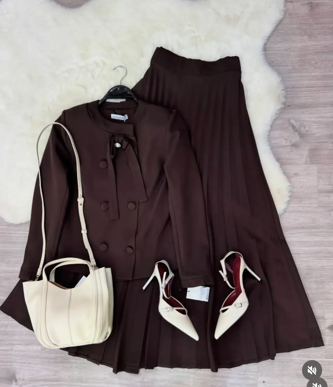 Ensemble jupe - صورة 3